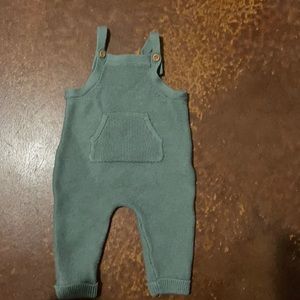 Little planet by Carter’s green sweeter overalls 6 months